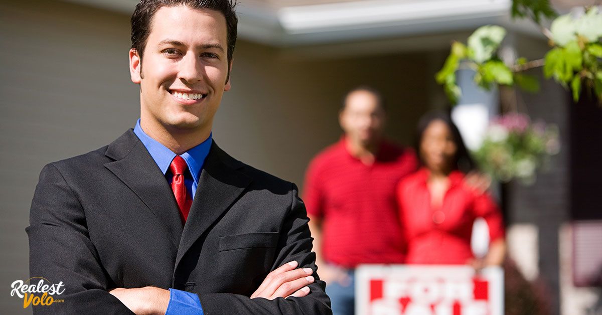 What is a real estate agent?
